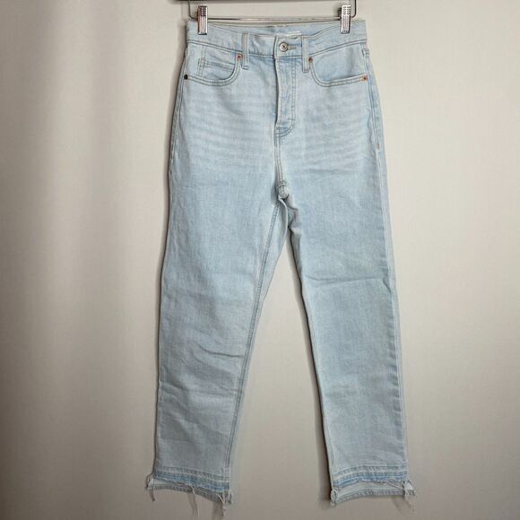 Old Navy Denim - Old Navy Extra High Rise Sky-Hi Straight Secret-Smooth Pockets Womens 0